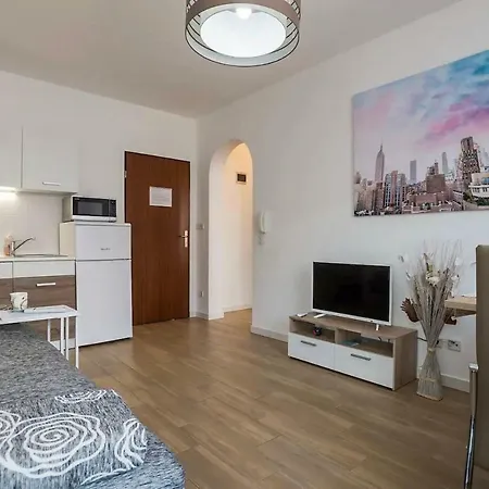 Bagi & Apartmán Pula